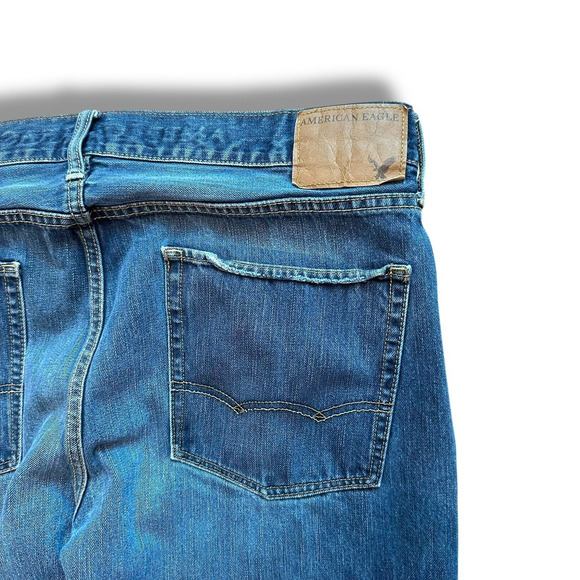 American Eagle Jeans Mens 34 x 32 Mid Rise Boot Cut Blue Cotton Denim Distressed - Picture 7 of 14